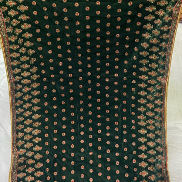 KW Dupatta Velvet Emb (9)